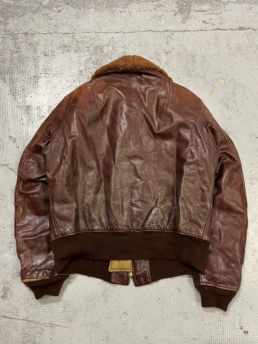 1980s Avirex Shearling Brown Leather Bomber Jacket - Image 7