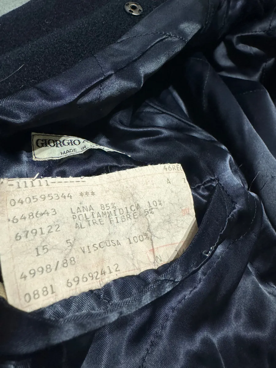 1980s Giorgio Armani Navy Wool Premium Coat - Image 4