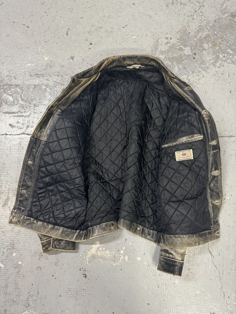 1980s Levi’s Eroded Grey Patina Leather Obscure Trucker Jacket - Image 11