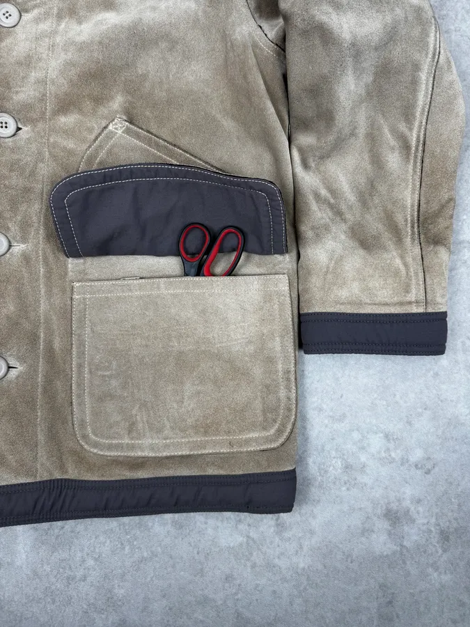 1990s Armani Beige Shearling Leather Jacket - Image 10