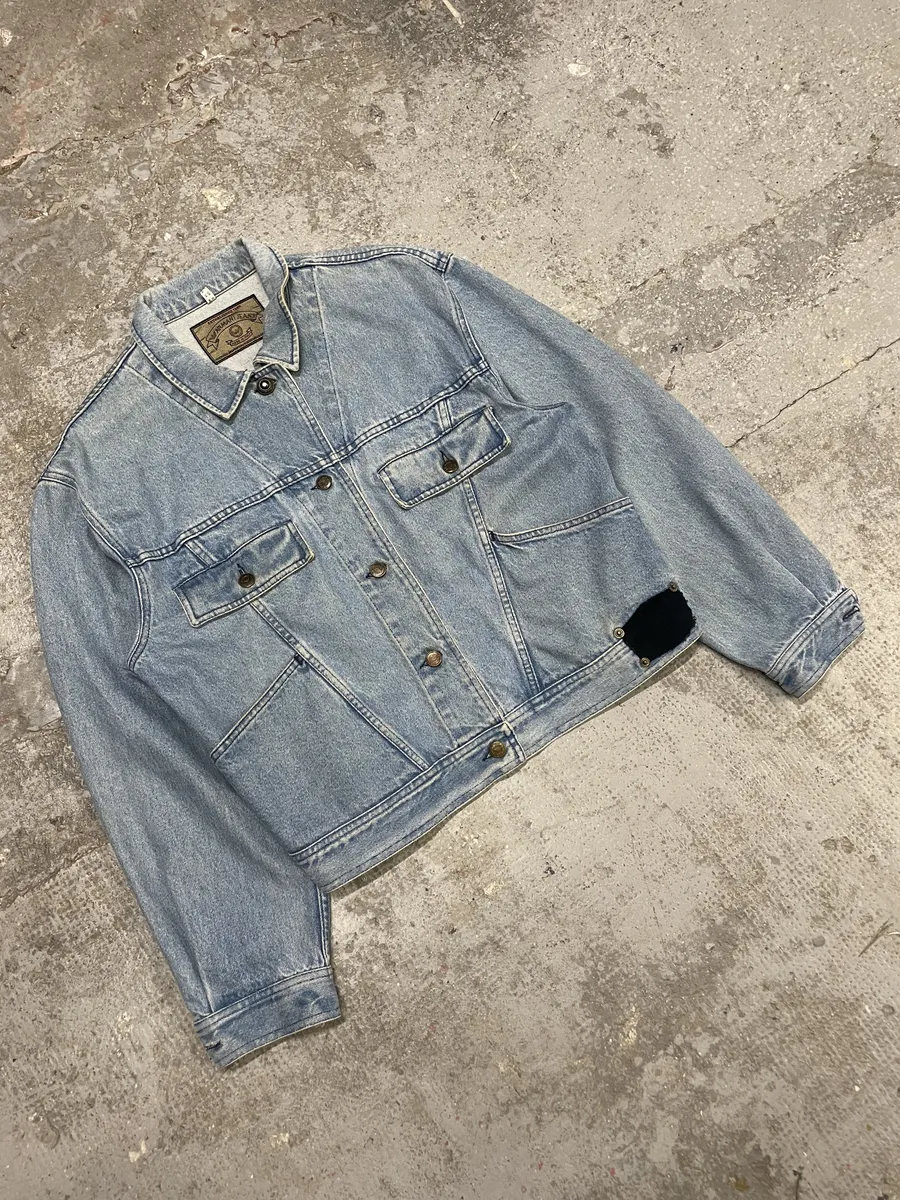 1990s Armani Cropped Blue Cozy Denim Jacket - Image 5