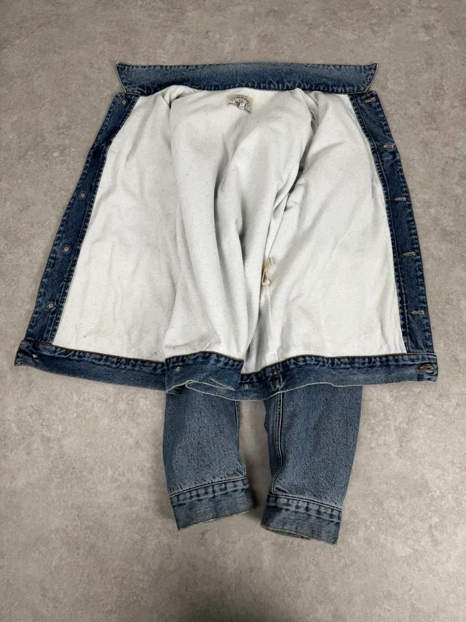 1990s Armani Light Blue Denim Jacket - Image 7
