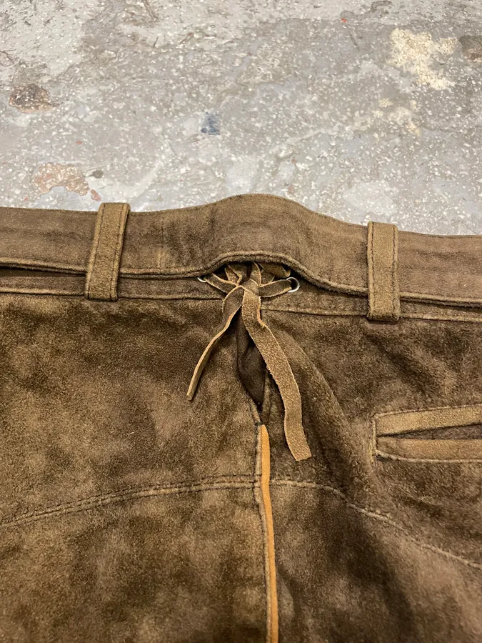 1990s Artisanal Brown Suede Leather Embellished Pants - Image 10