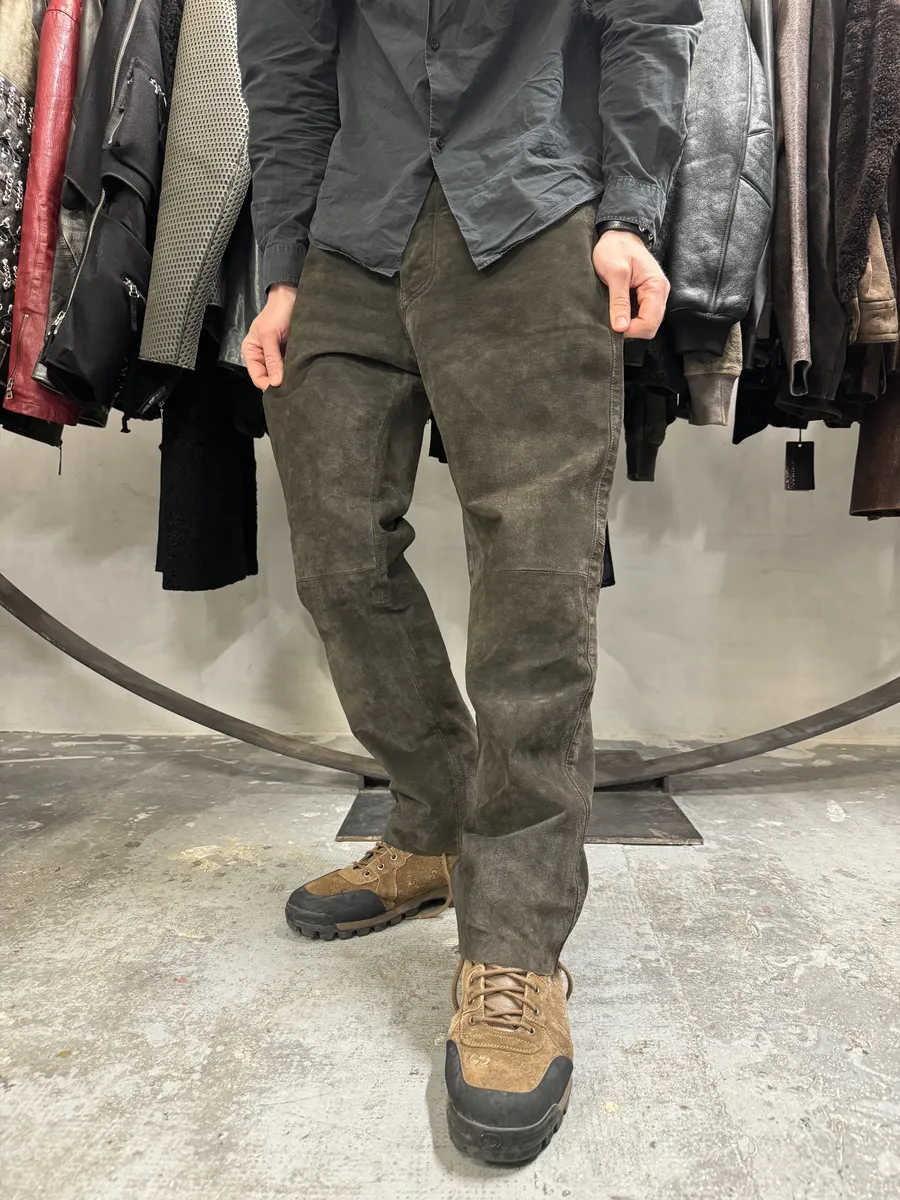1990s Brown Italian Old Suede Leather Large Pants - Image 2