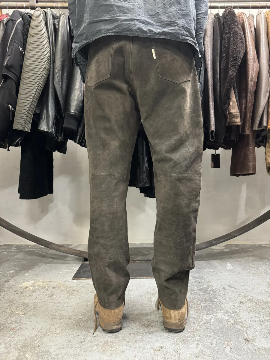 1990s Brown Italian Old Suede Leather Large Pants - Image 3