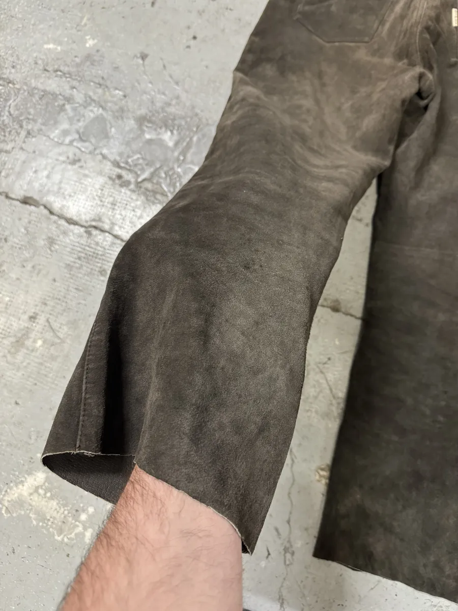 1990s Brown Italian Old Suede Leather Large Pants - Image 9