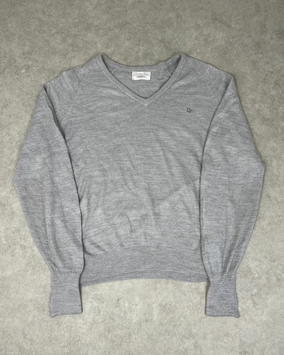 1990s Christian Dior Grey V-Neck Sweater - Image 4