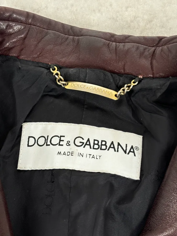 1990s Dolce & Gabbana Burgundy Leather Long Coat - Image 9