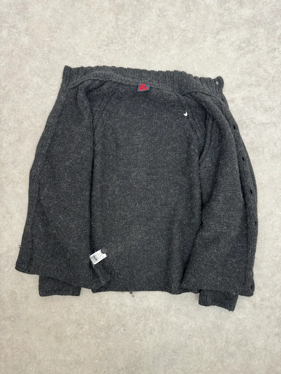 1990s Dolce & Gabbana Grey Wool Buttoned Sweater - Image 10