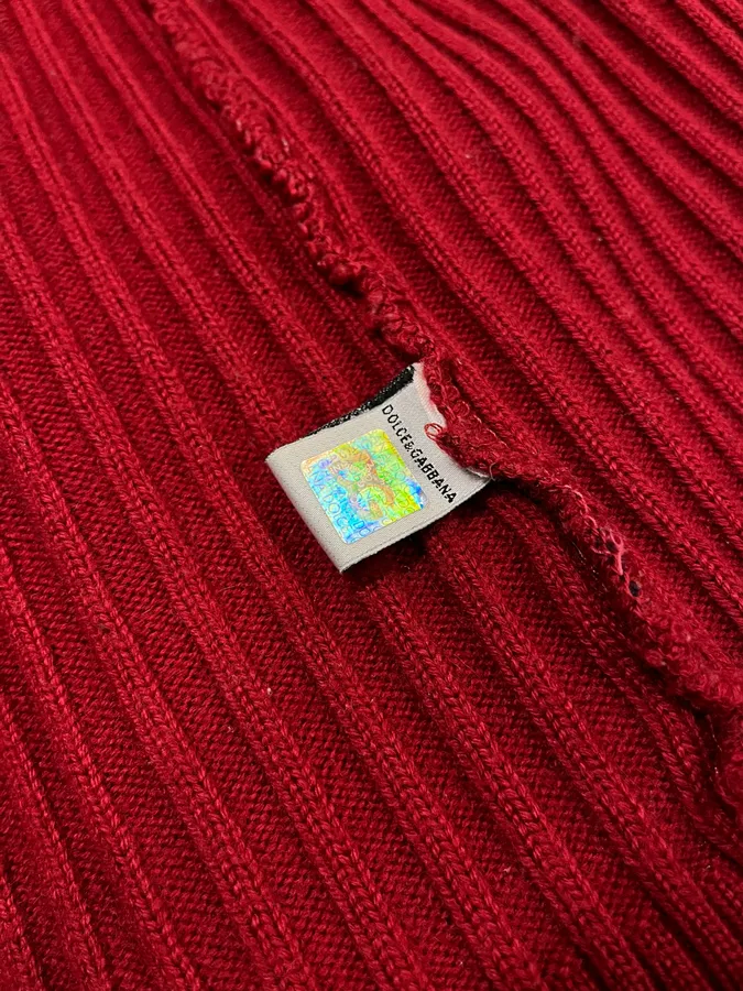 1990s Dolce & Gabbana Red Ribbed Zip-Up Sweater - Image 10