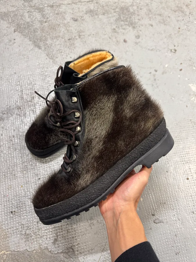 1990s Frimas Fur Black Ski Boots - Image 5