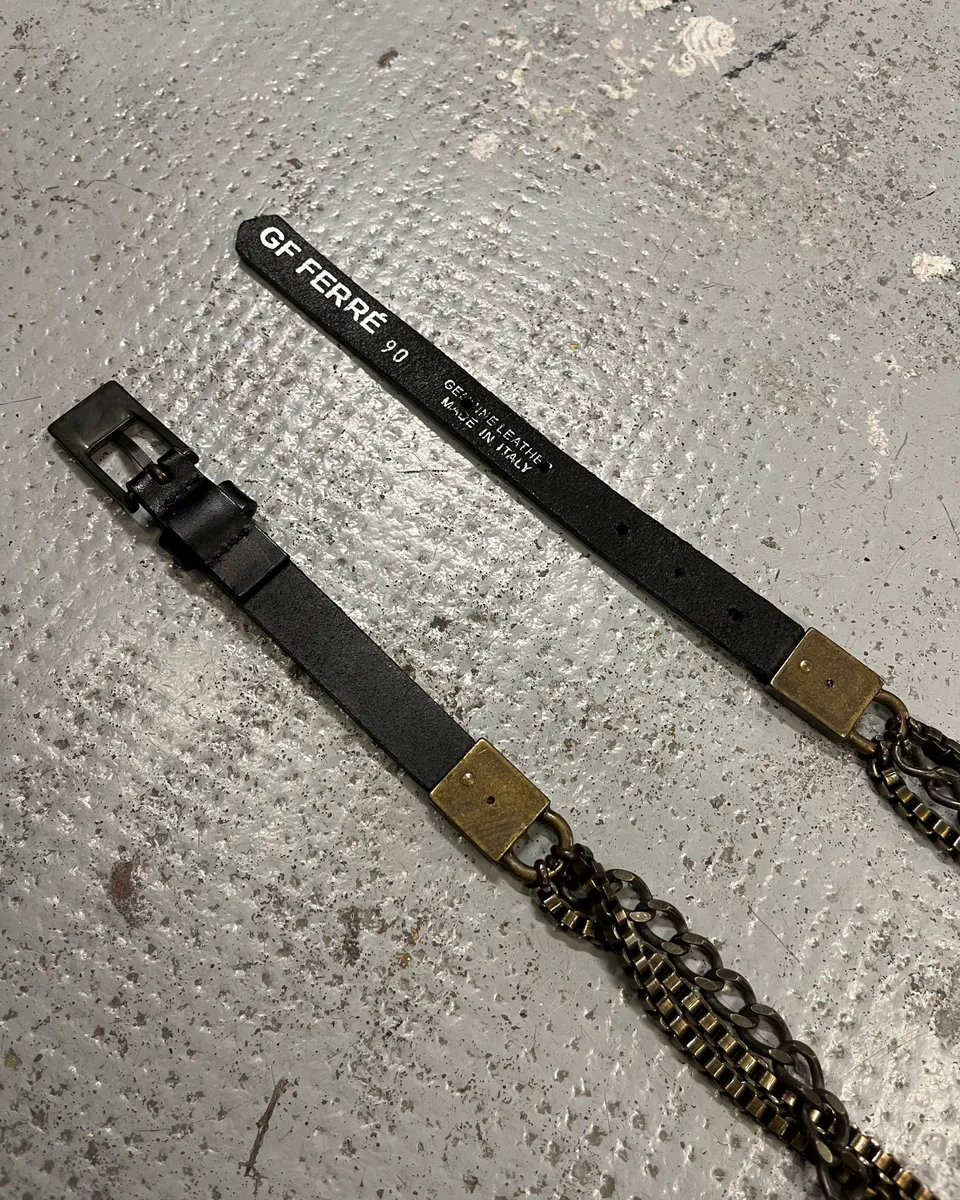 1990s Gianfranco Ferré Black Leather Chain-Link Statement Belt - Image 7