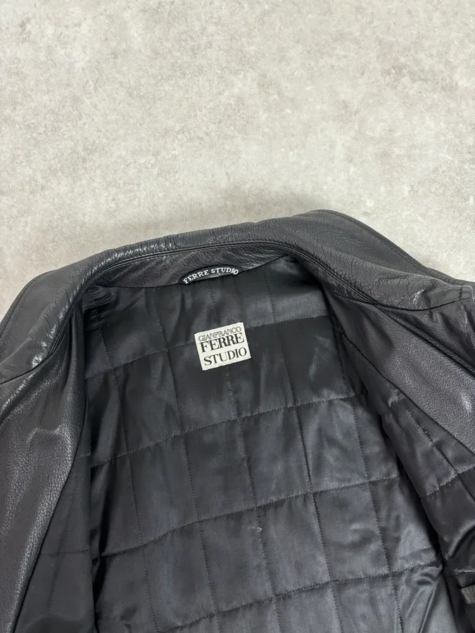 1990s Gianfranco Ferré Calfskin Leather Black Jacket - Image 8