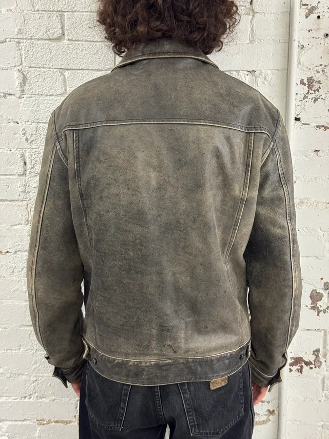 1990s Gianfranco Ferré Grey Eroded Leather Trucker Jacket - Image 3