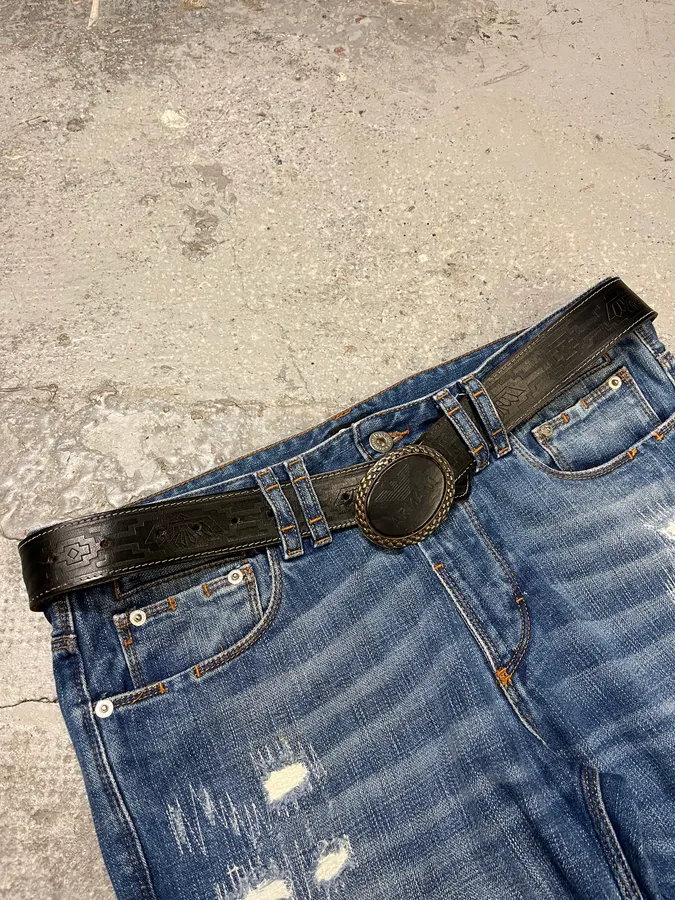 1990s Giorgio Armani Aztec Black Leather Belt - Image 2
