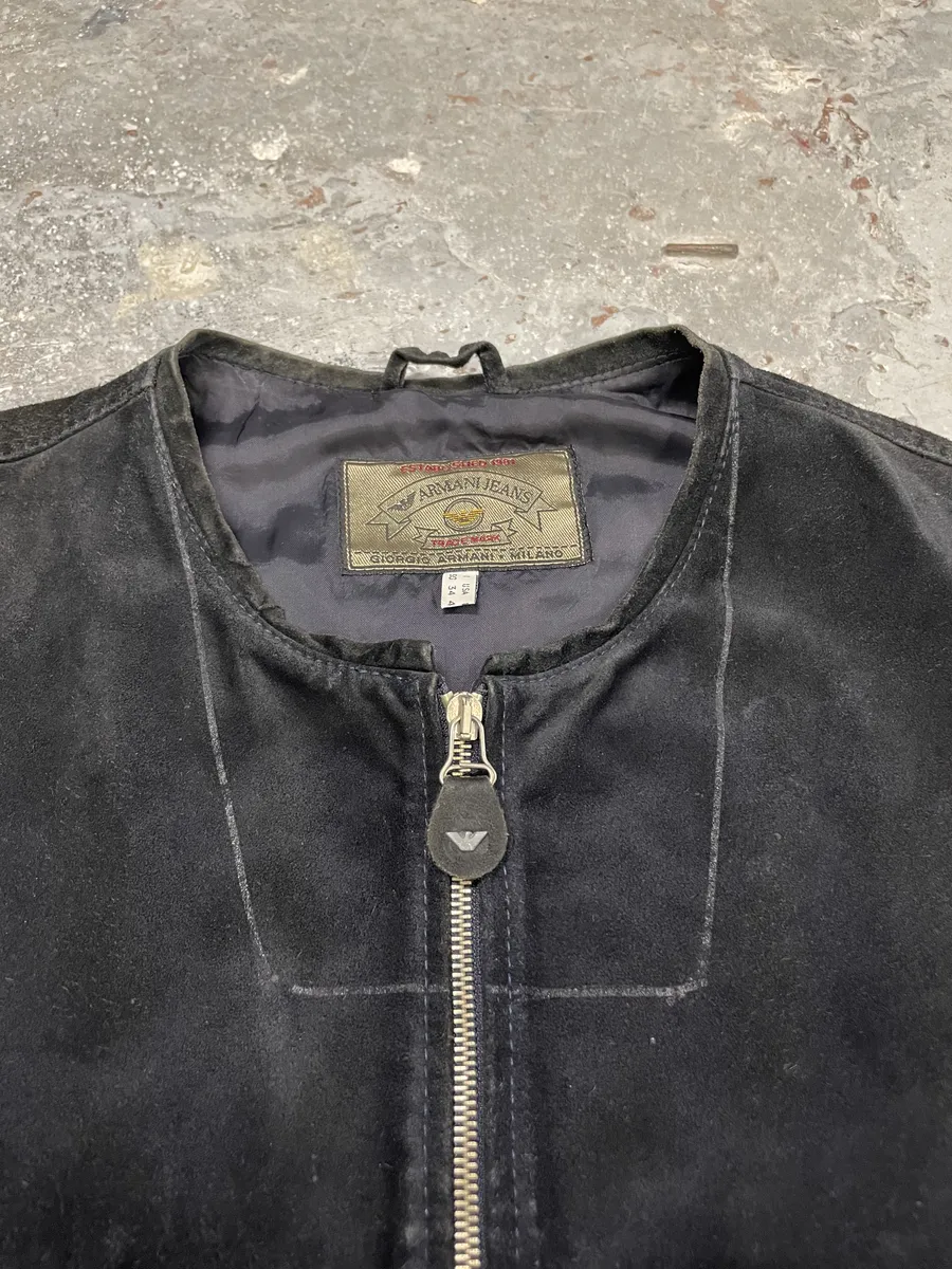 1990s Giorgio Armani Black Suede Leather Vest - Image 5