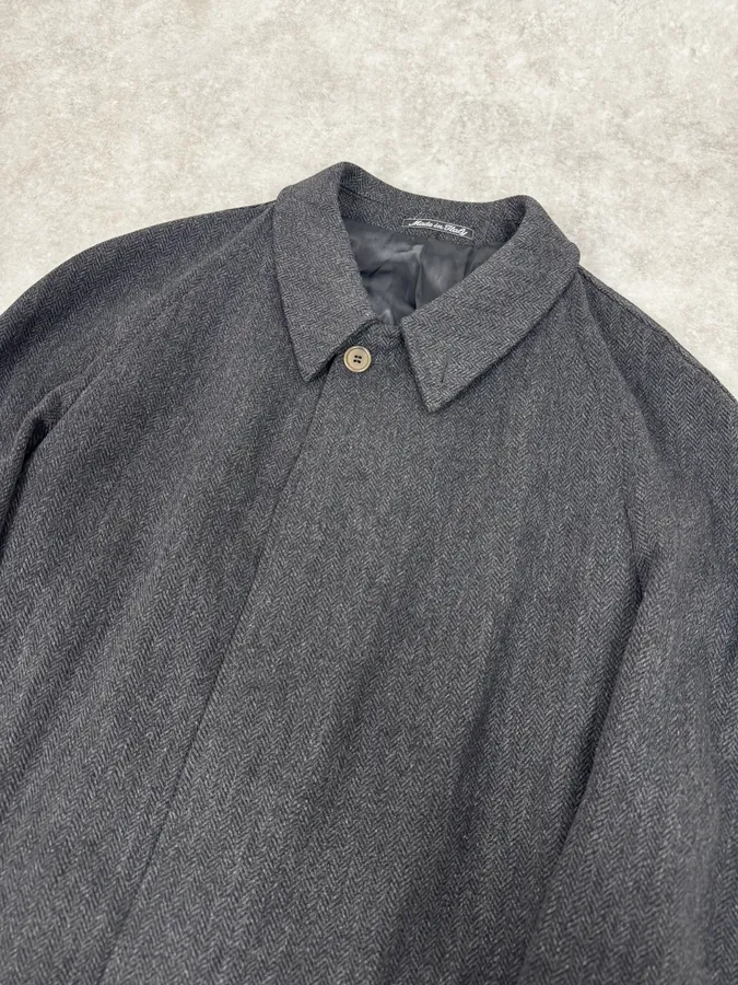 1990s Giorgio Armani Grey Wool Trench Coat - Image 5