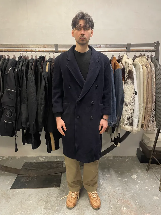 1990s Giorgio Armani Navy Wool Trench Coat - Image 2