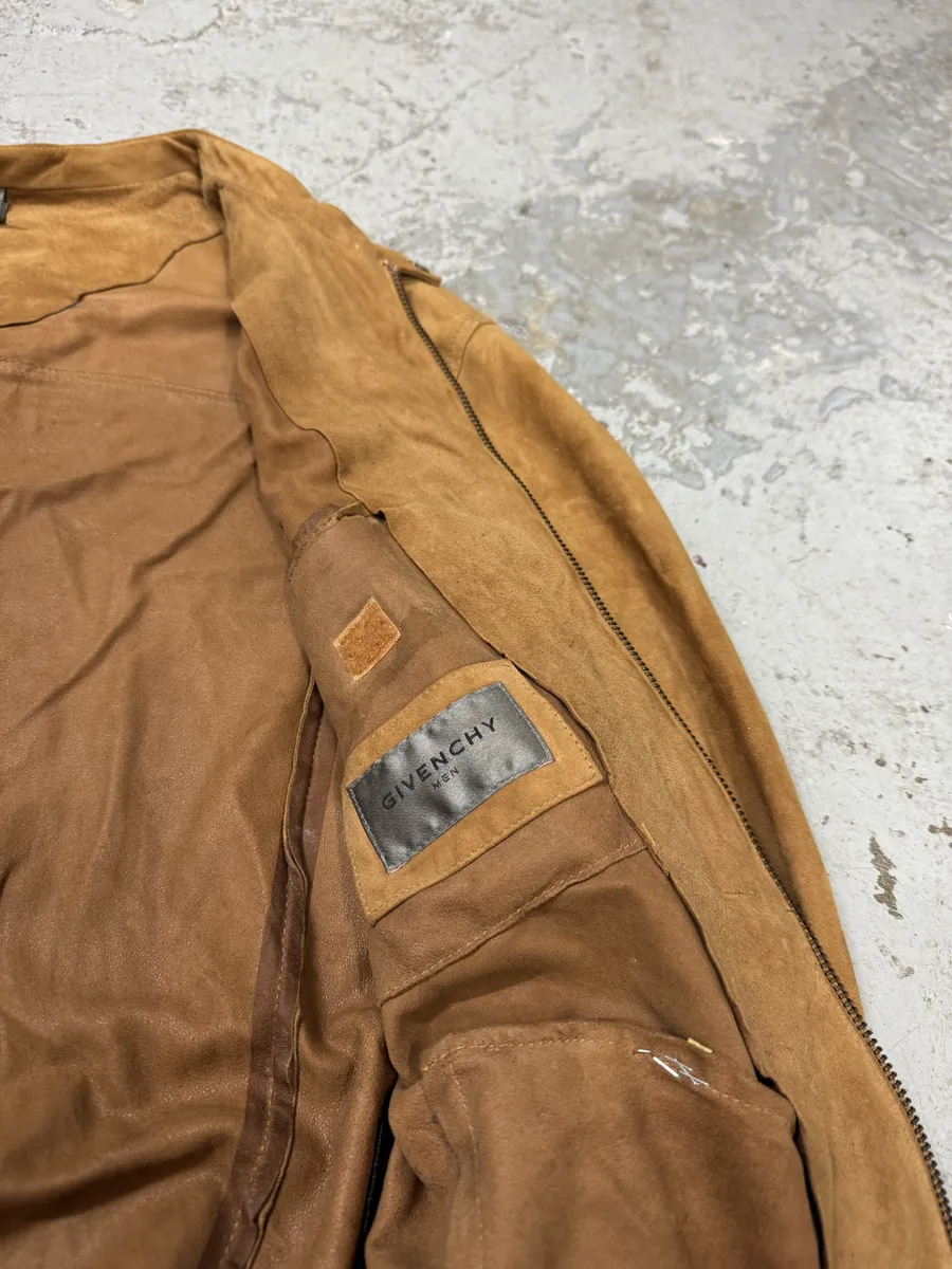 1990s Givenchy Camel Suede Leather Jacket - Image 7