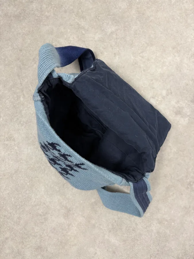 1990s Jean Paul Gaultier Blue Gradiant Pattern Wool Shoulder Bag - Image 8