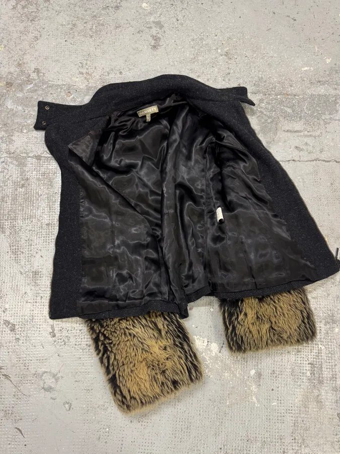 1990s Katharine Hamnett Black Wool Fur Sleeves Jacket - Image 7