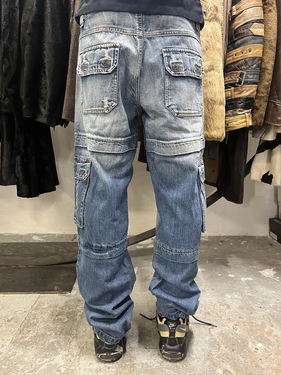 1990s L'altro Italian Blue Cargo Denim Jeans - Image 2