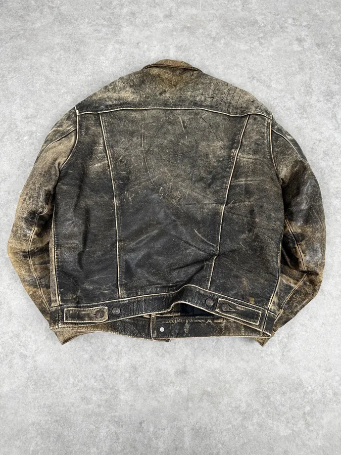 1990s Levi’s Gold Eroded Leather Trucker Jacket - Image 4