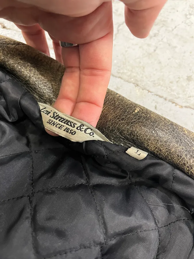 1990s Levi’s Raw Grey Leather Trucker Jacket - Image 10