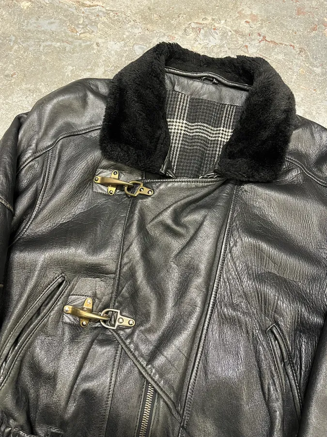 1990s Mac Douglas Aviator Metal Clasp Black Leather Jacket - Image 3