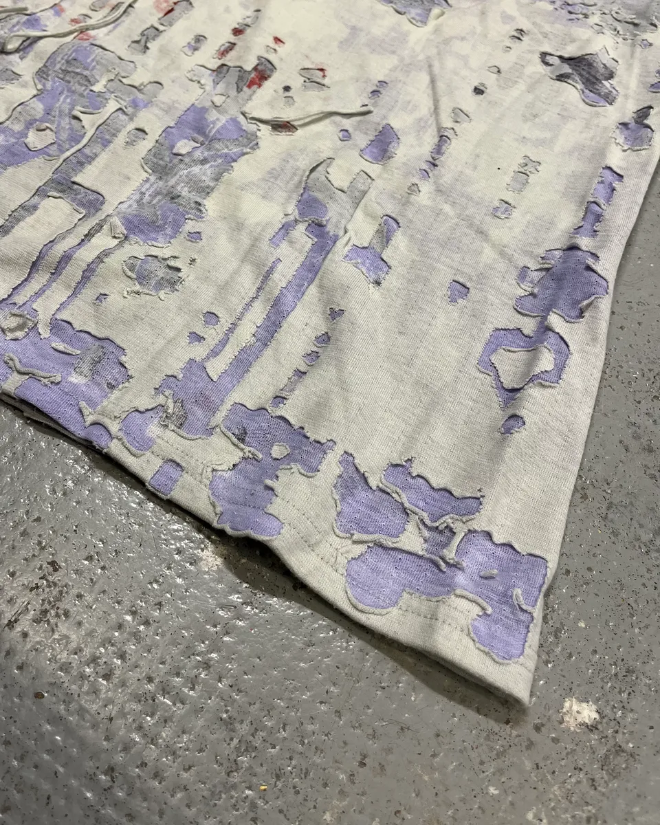 1990s Marithé & François Girbaud White & Purple Distressed T-Shirt - Image 7