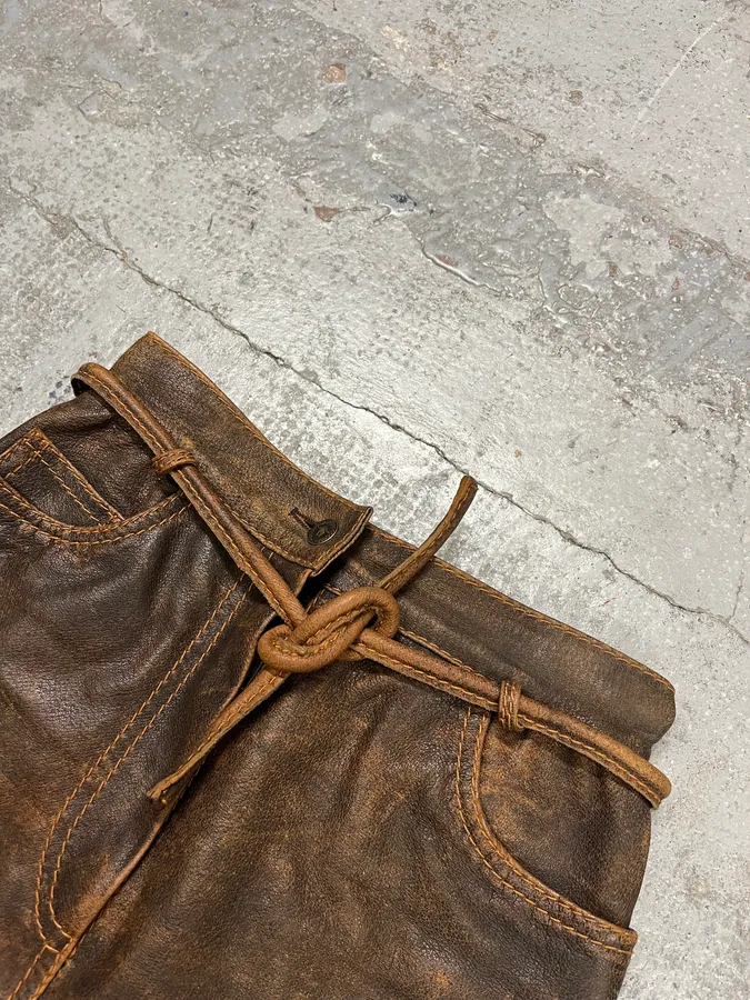 1990s Moschino Brown Eroded Leather Skirt - Image 6