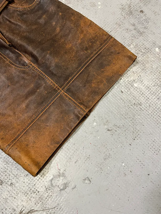 1990s Moschino Brown Eroded Leather Skirt - Image 7