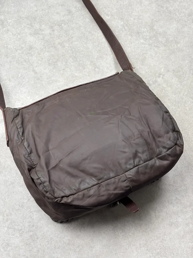 1990s Prada Brown Leather Studded Shoulder Bag - Image 8