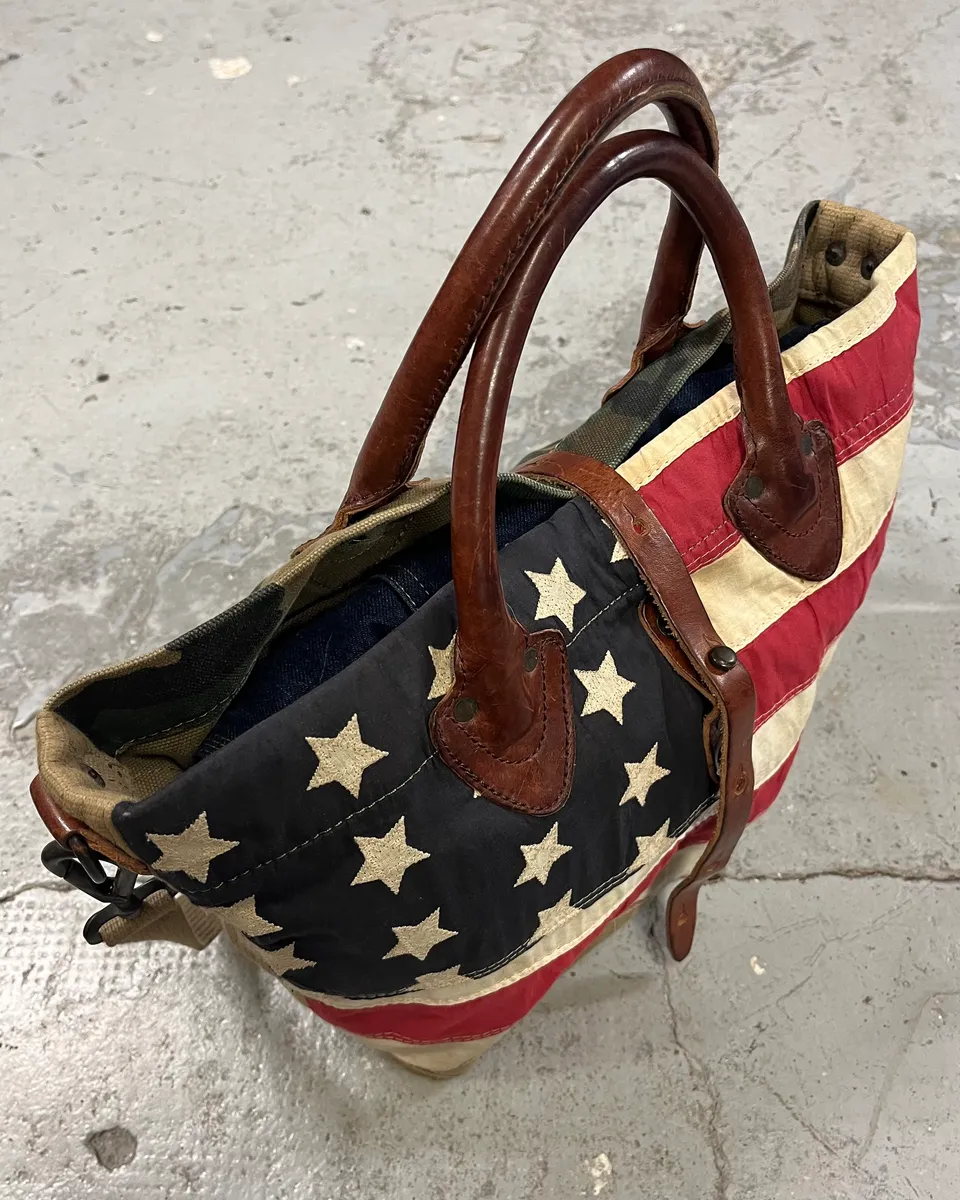 1990s Ralph Lauren Camo USA Flag Faded Shoulder Bag - Image 4