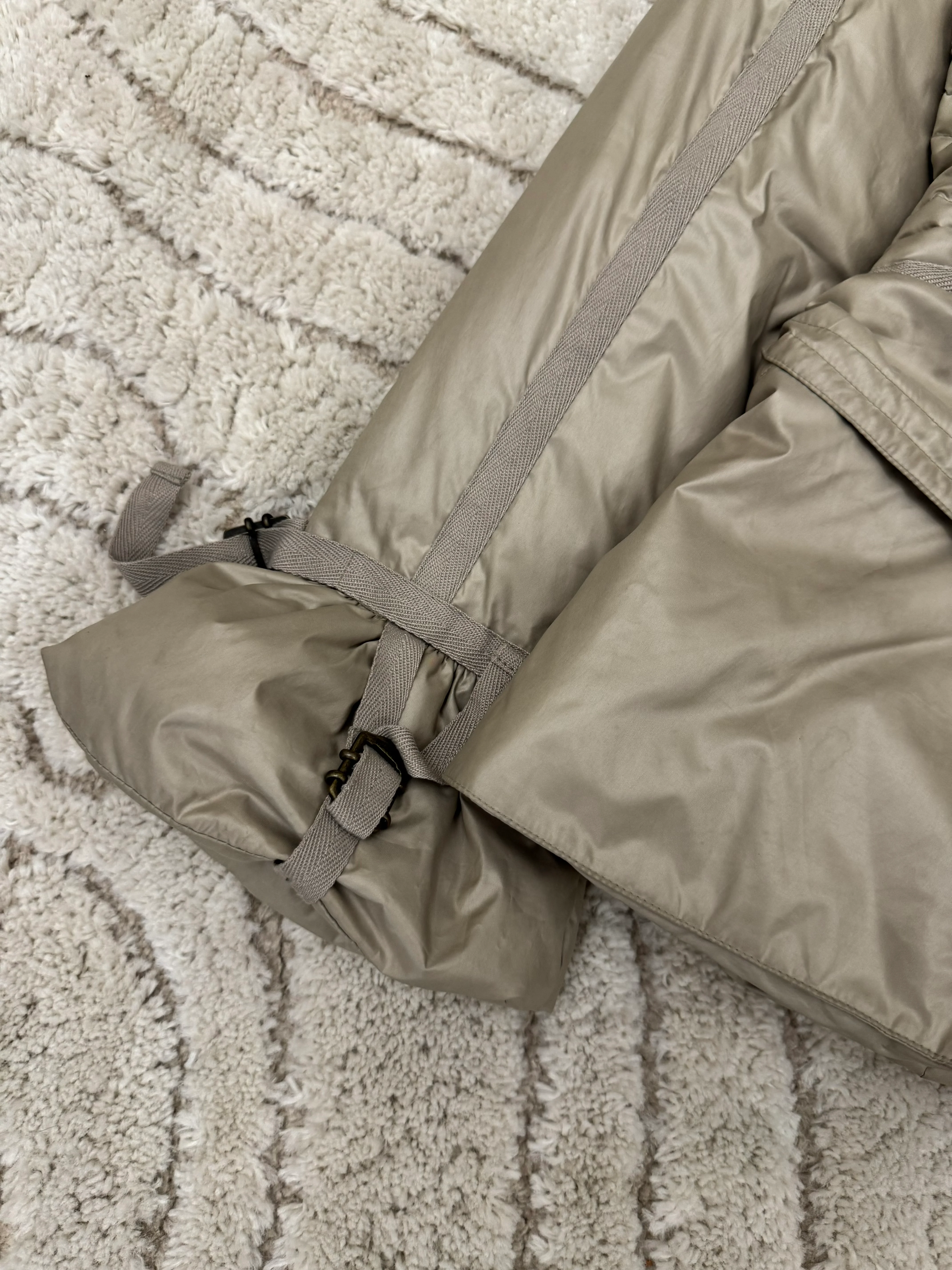 1990s Roberto Cavalli Parachute Bondage Puffer Jacket (XS) - Image 4
