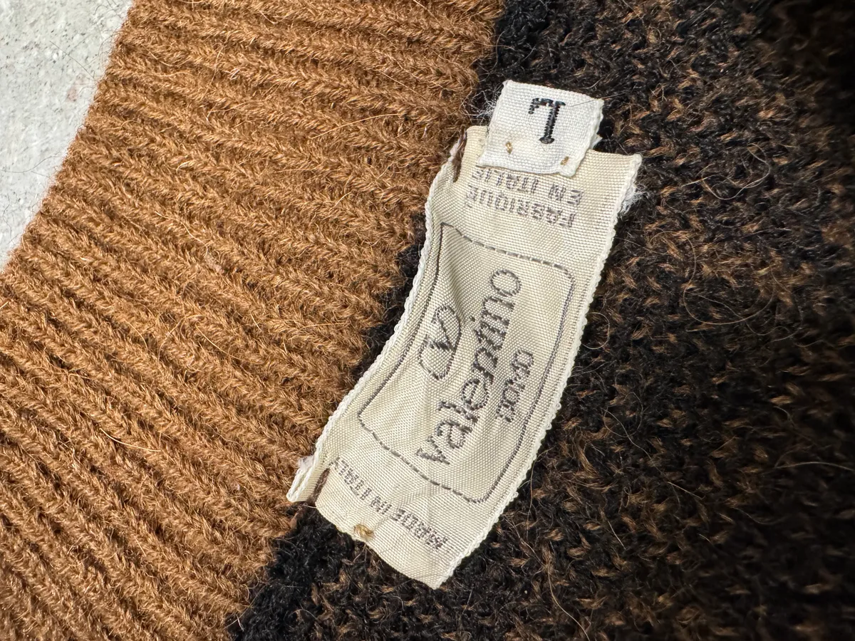 1990s Valentino 2D Stones Black Sweater - Image 6