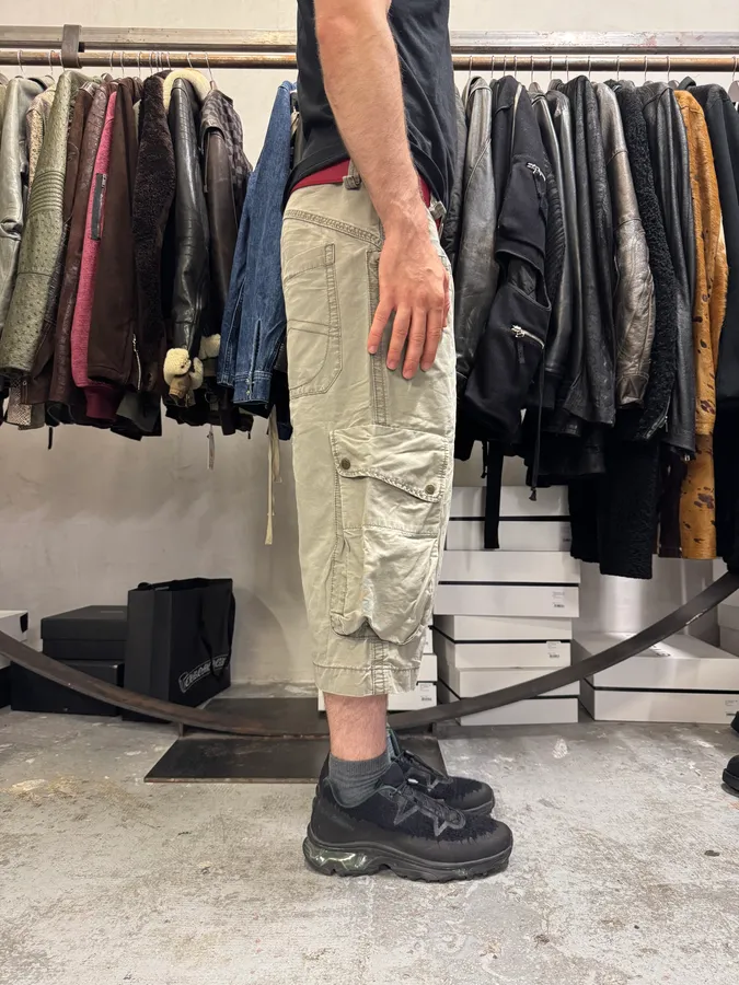 2000s Armani Beige Cozy Cargo Shorts - Image 3
