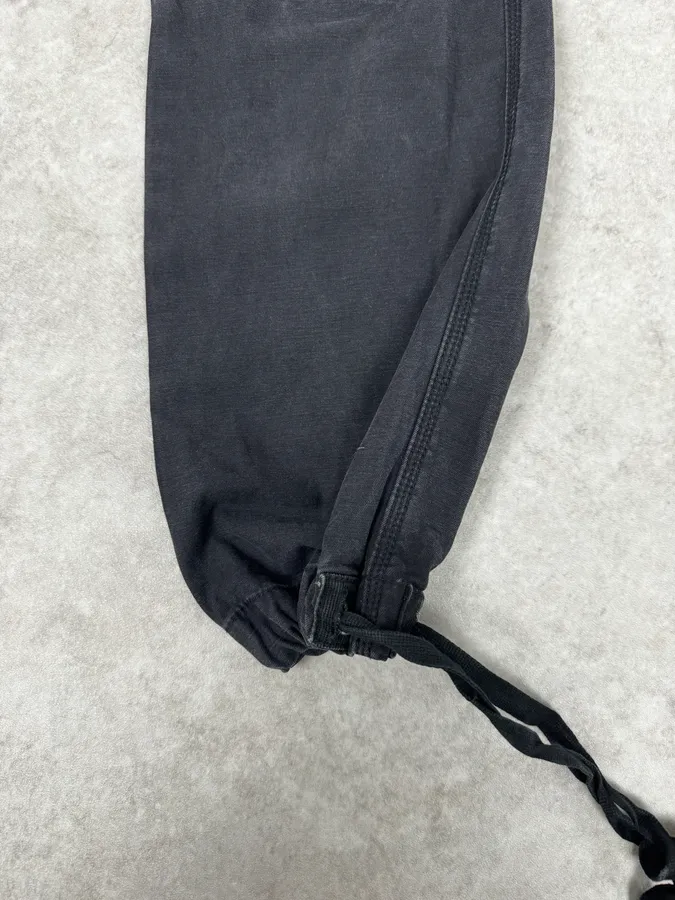 2000s Armani Black Cargo Pants - Image 13