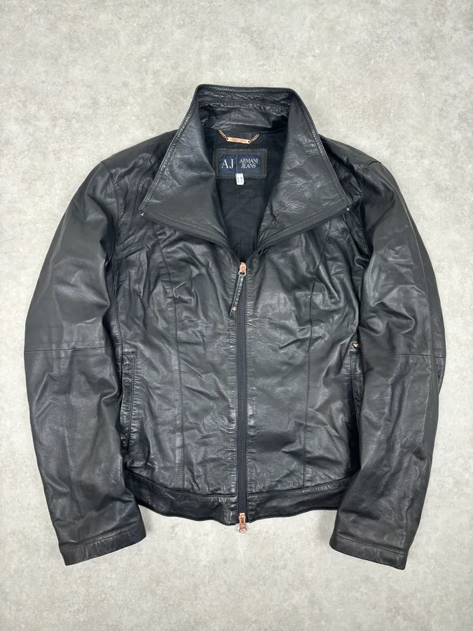 2000s Armani Black High-Neck Avant-Garde Leather Jacket - Image 5