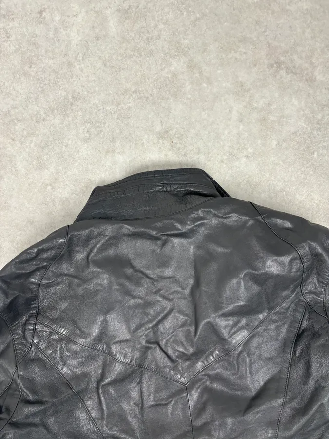 2000s Armani Black High-Neck Avant-Garde Leather Jacket - Image 8