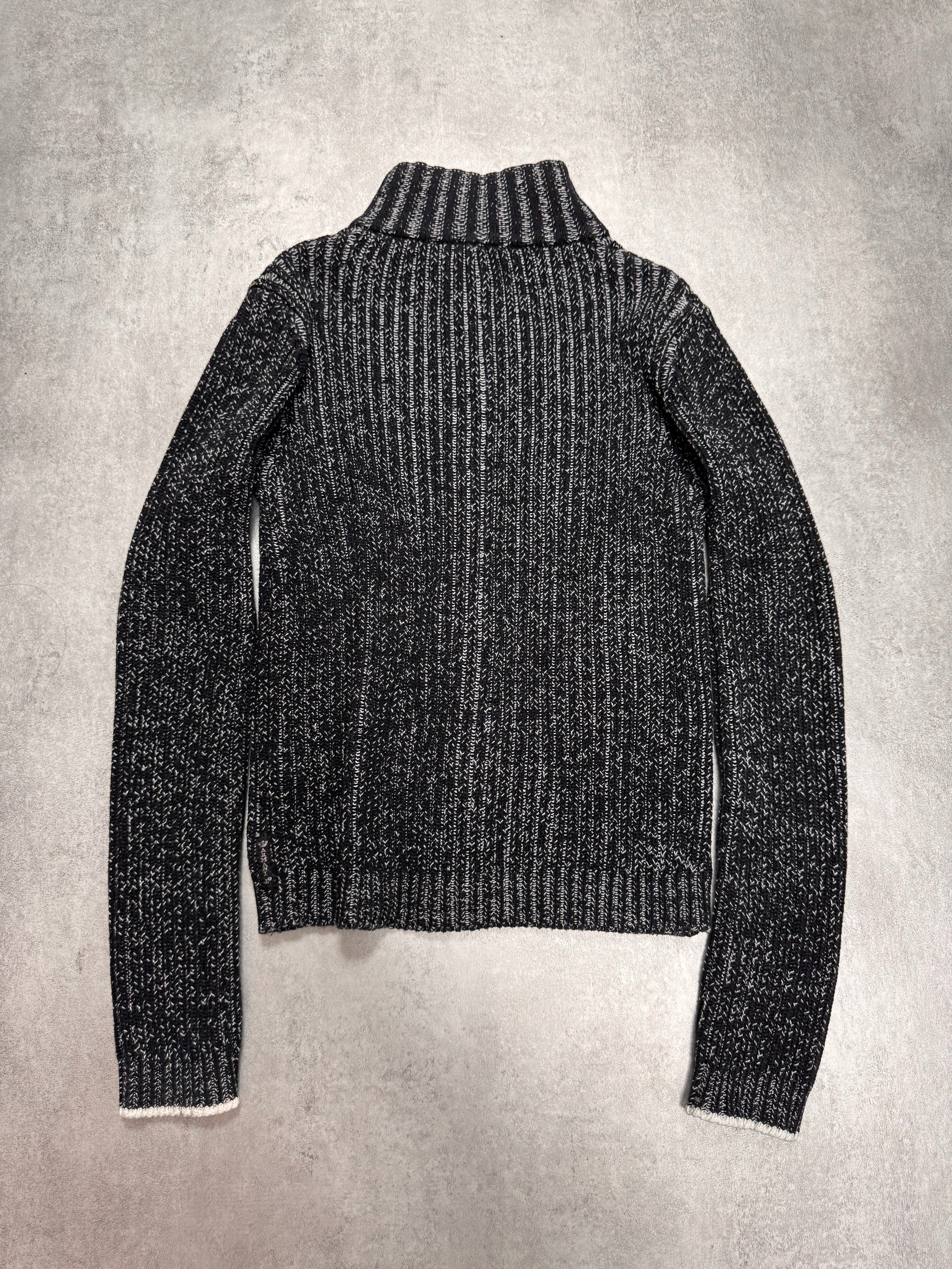 2000s Armani Blue Knitted Buttoned Sweater - Image 3