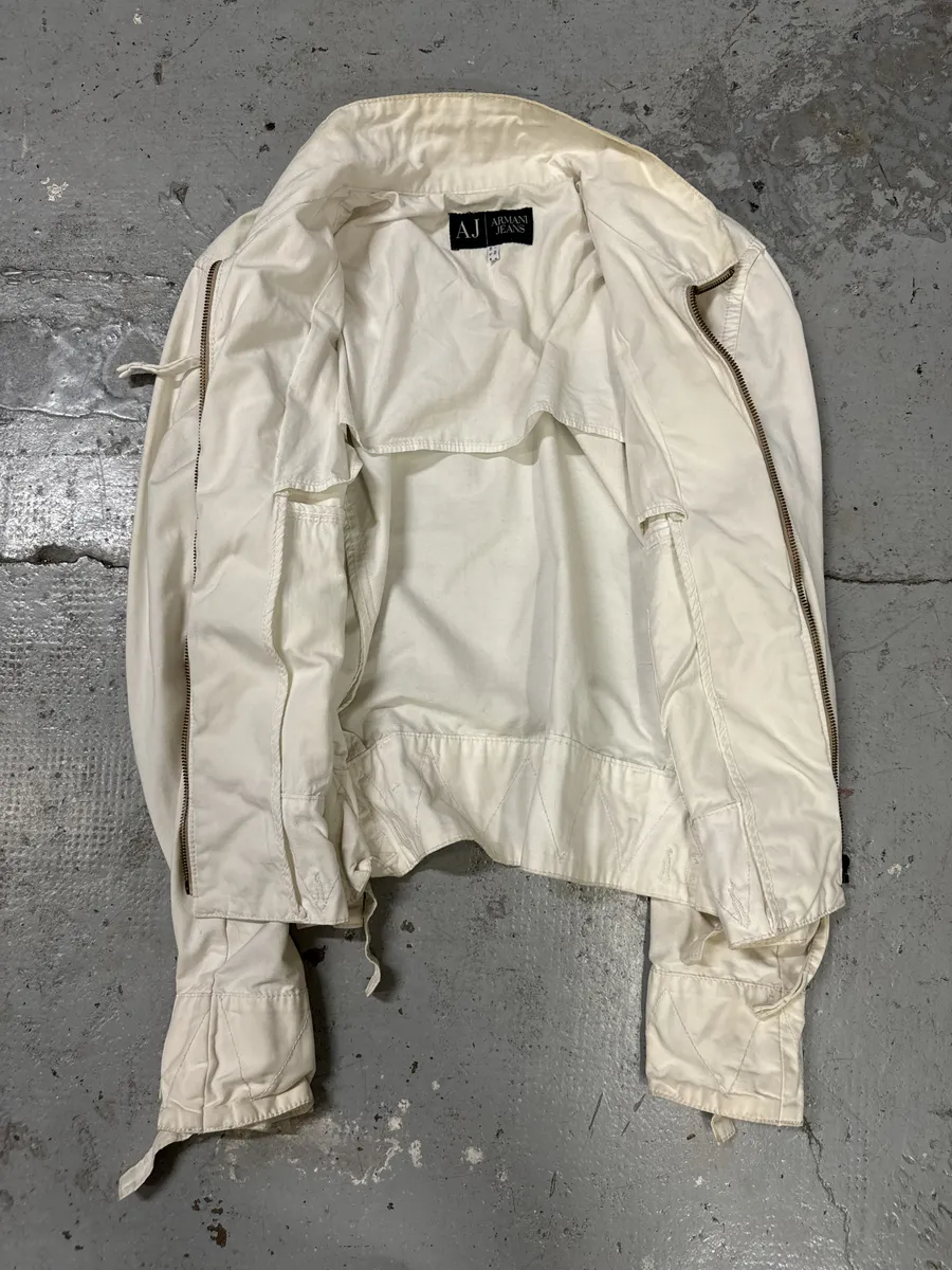 2000s Armani Bondage Light White Jacket - Image 11