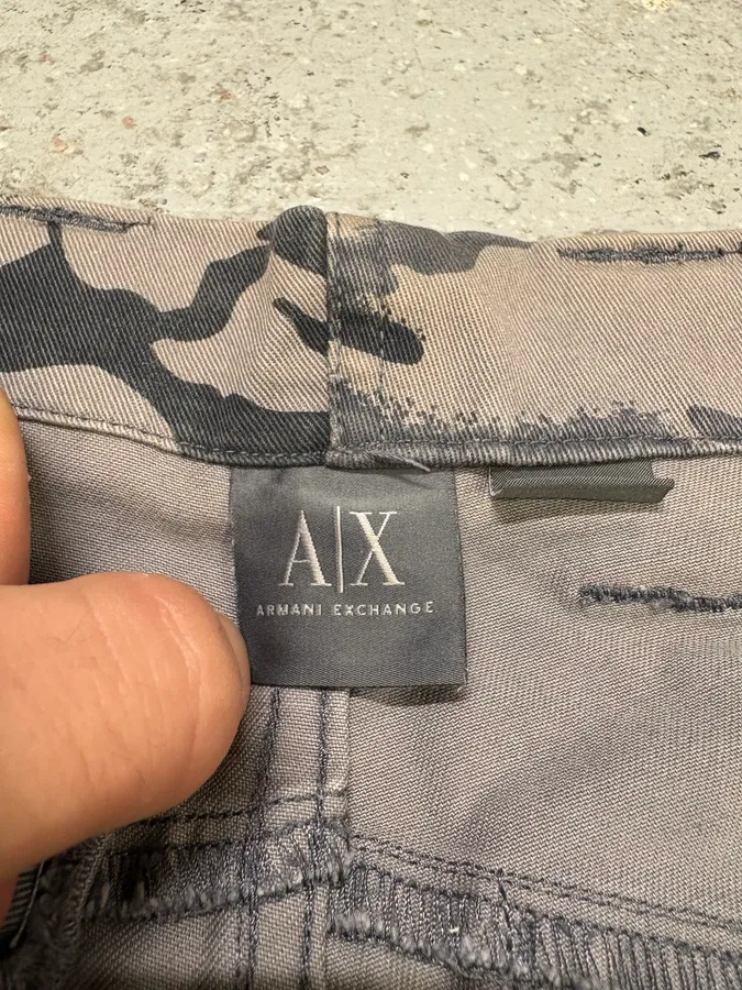 2000s Armani Camo Military Cargo Short - Image 8