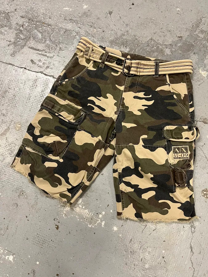 2000s Armani Camo Military Cargo Shorts - Image 5