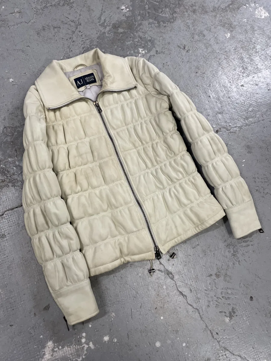 2000s Armani Creamy Leather Puffer Jacket - Image 3