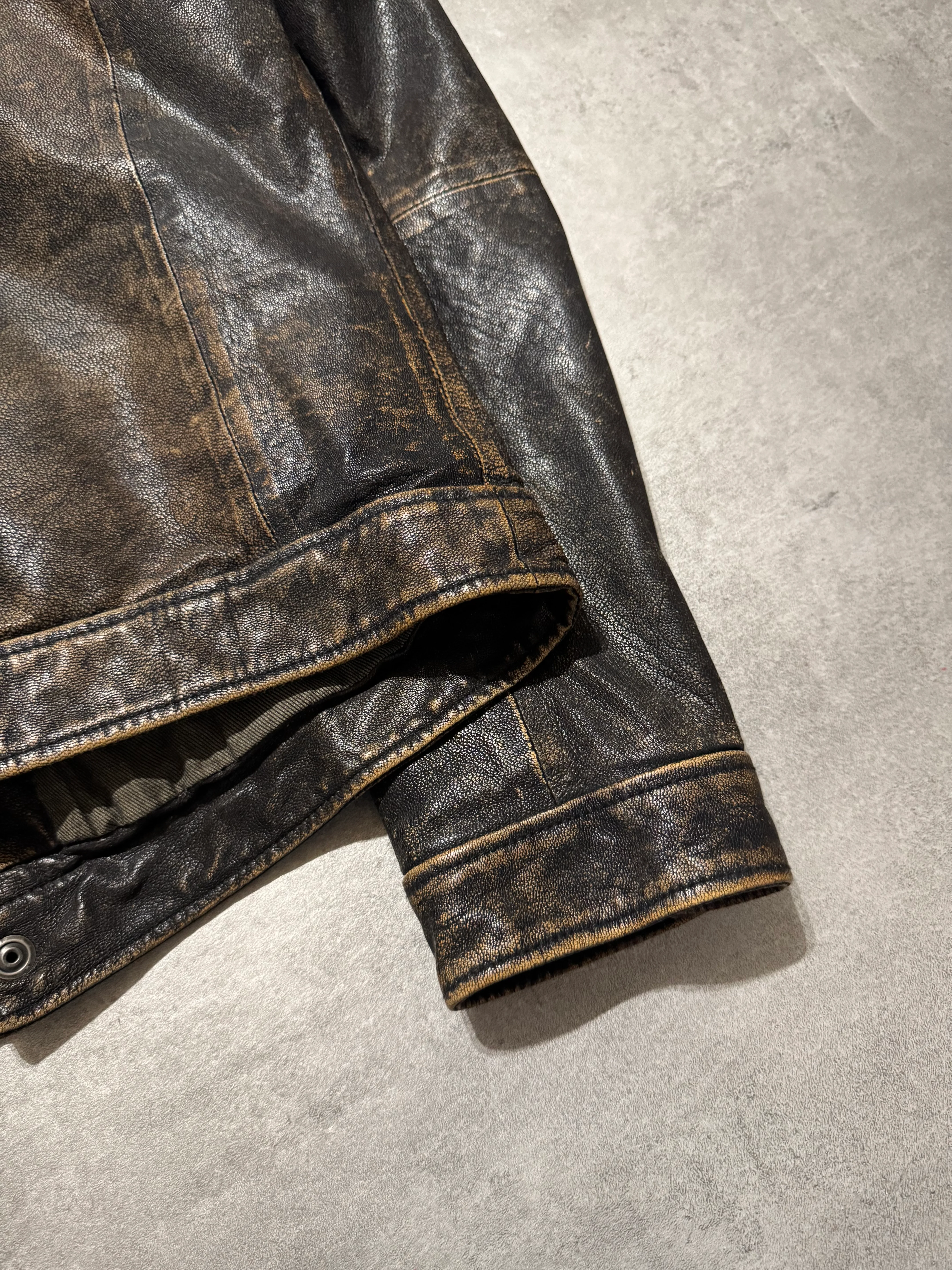 2000s Armani Faded Brown Leather Jacket - Image 7