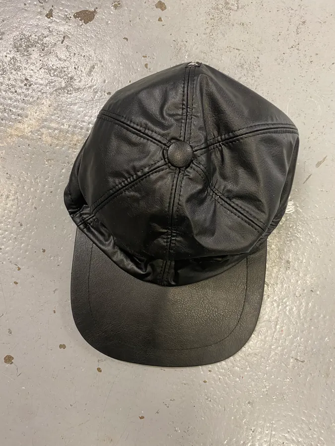 2000s Armani Fake Leather Black Cap - Image 3