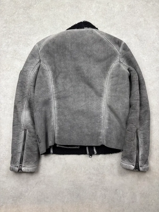 2000s Armani Grey Eroded Fleece-Lined Jacket - Image 5