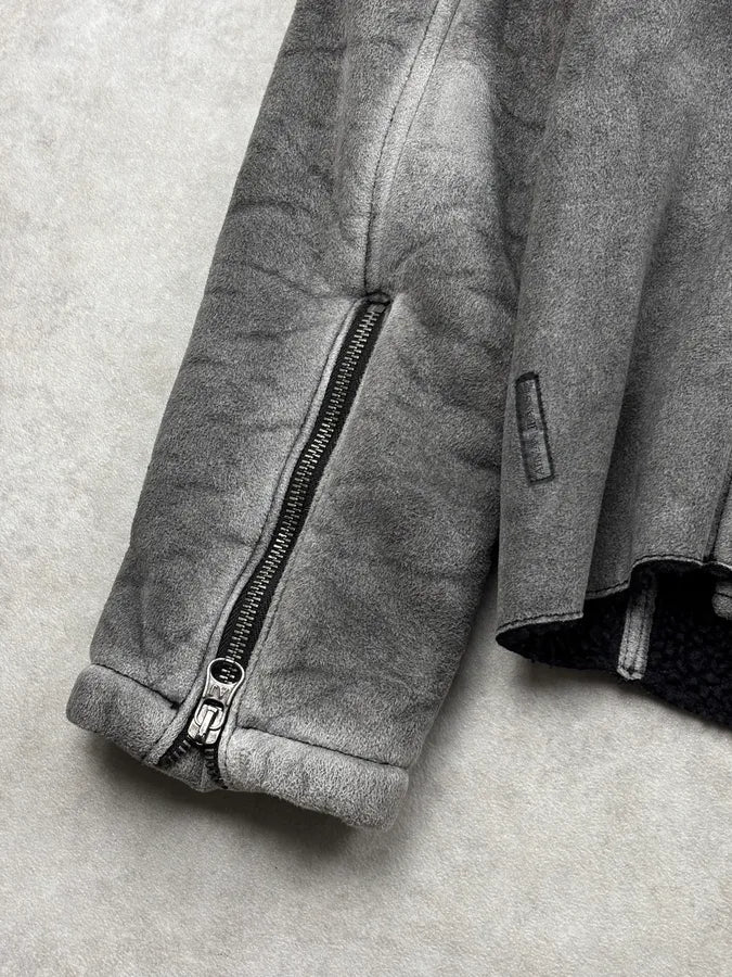 2000s Armani Grey Eroded Fleece-Lined Jacket - Image 9