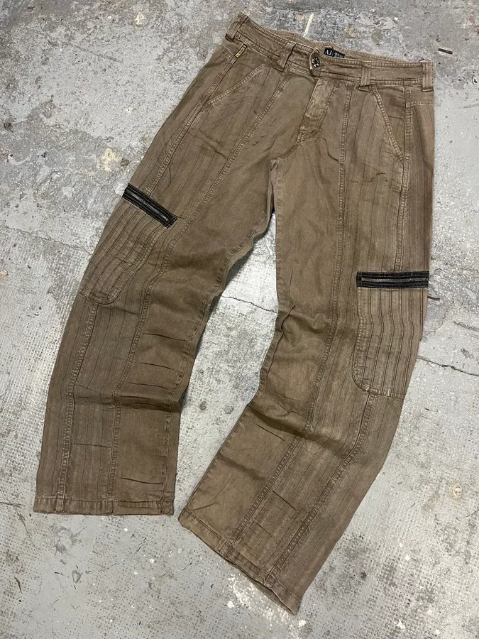 2000s Armani Olive Elevated Cargo Pants - Image 5